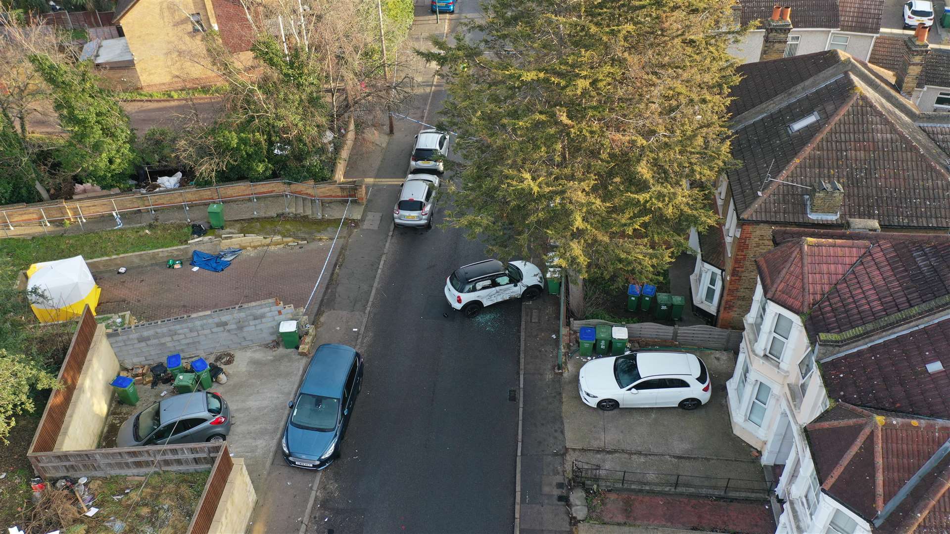 A man was found with gunshot wounds in Hillside, Erith Picture: UKNIP