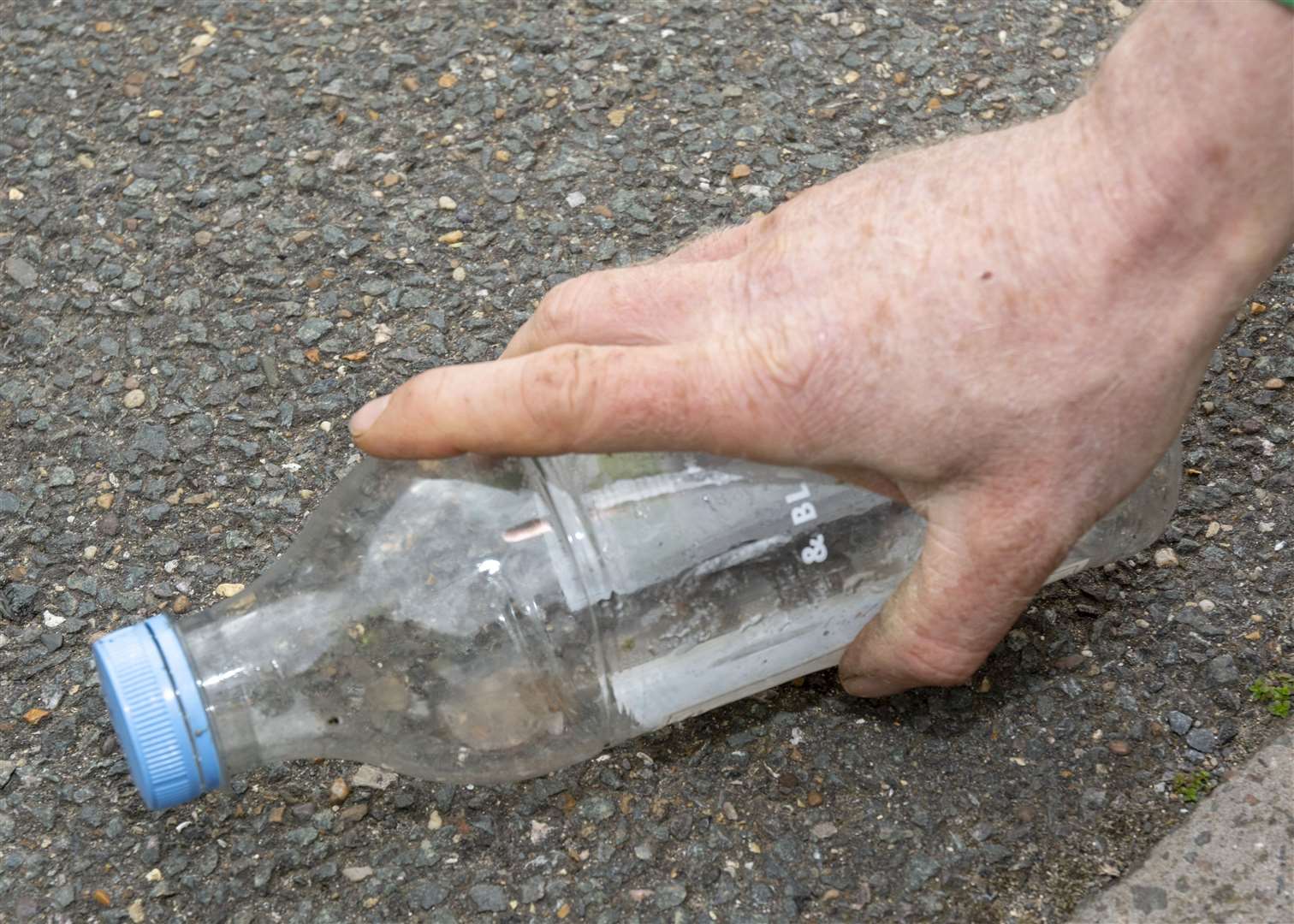 Dartford residents were handed out more than 11,000 fines for littering or failing to pick up their dog's muck. Picture: Neil McIvor (13362671)