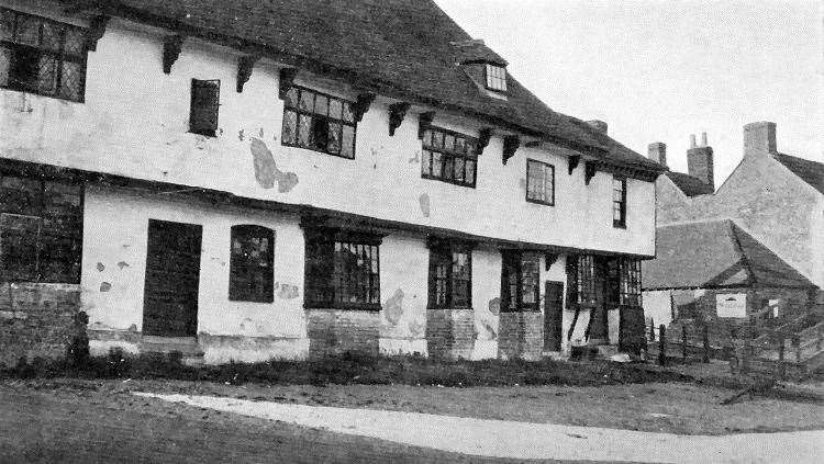 The Smithie's Arms in 1925, before it re-opened. Picture: dover-kent.com