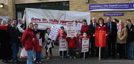 Campaigners, including MP Roger Gale, at an earlier protest meeting