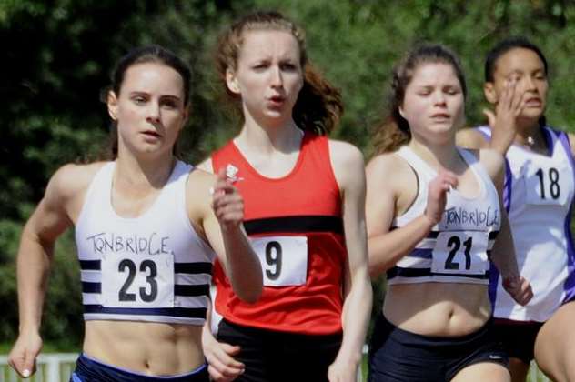 Darcey Kuypers, no.9, reached the under-17 100m final at Bedford Picture: Paul Amos