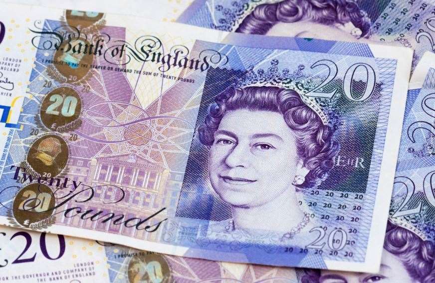 £20 and £50 paper notes must be used or deposited before next September