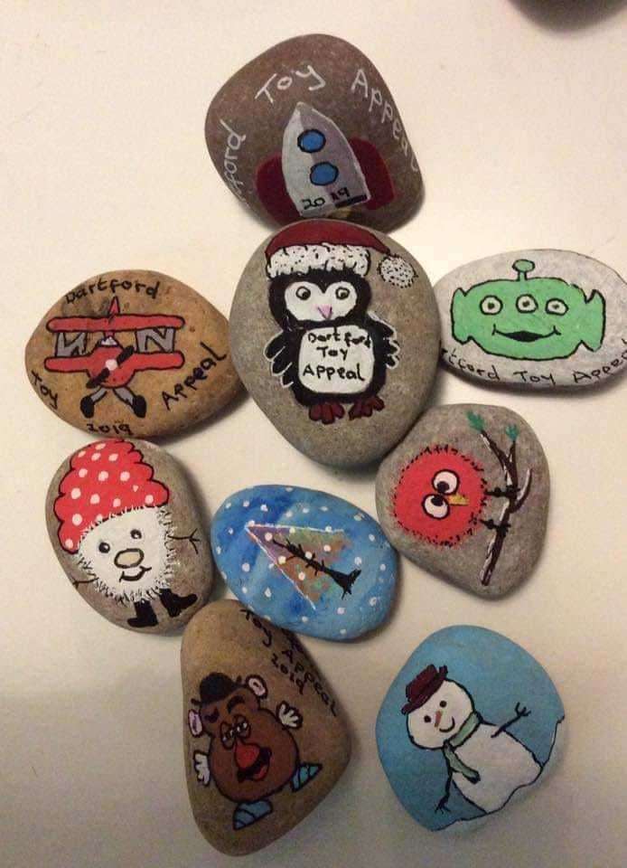These stones were painted by Maggy Smith of the Dartford Painted Rocks group (23325268)