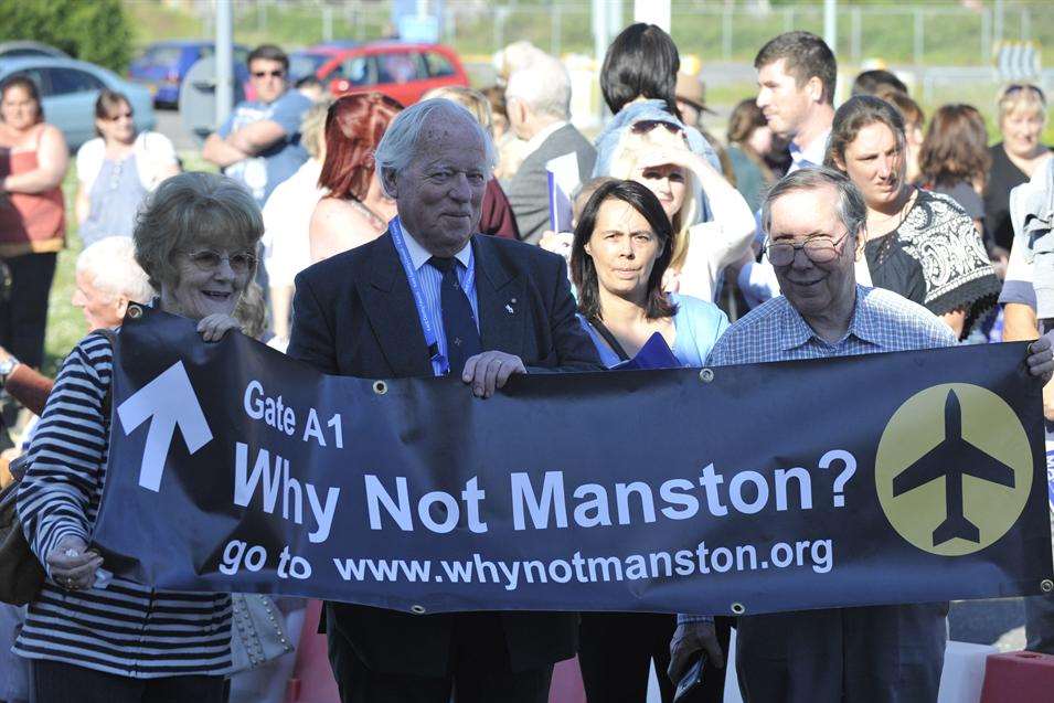 Protesters against the closure of Manston Airport
