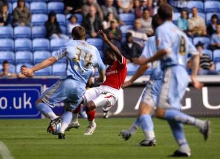 Lloyd Sam gets on the end of a Danny Mills pass to score. Picture: MATTHEW READING