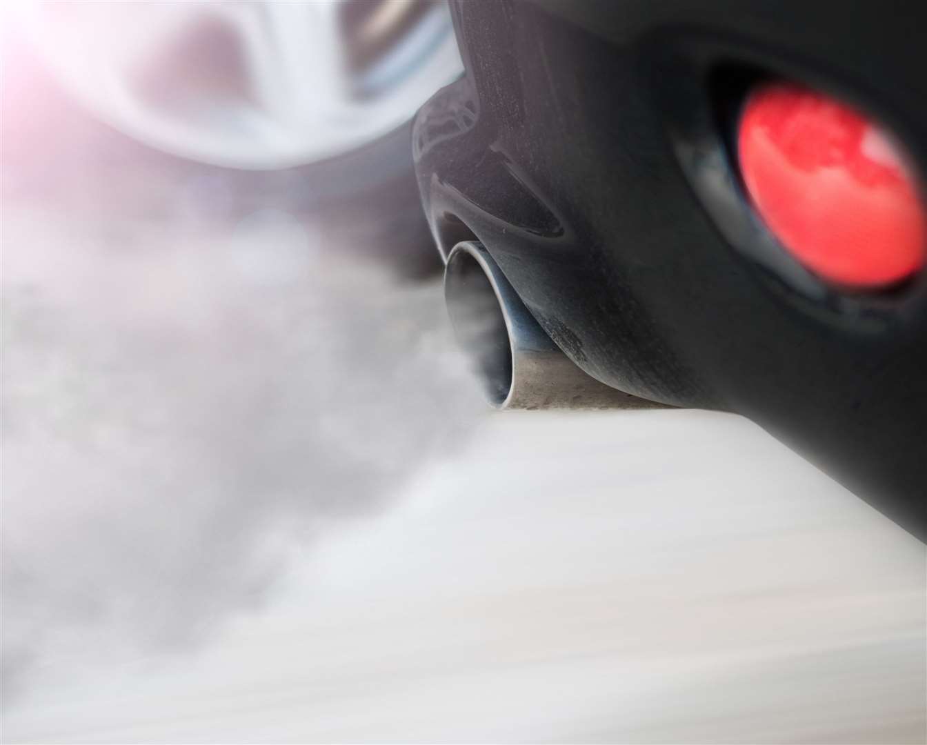 Leaving your engine on while not using a vehicle can pump out up to 20 times more of some pollutants than travelling at 32mph