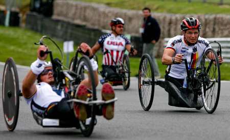 Paralympic cycling at Brands Hatch