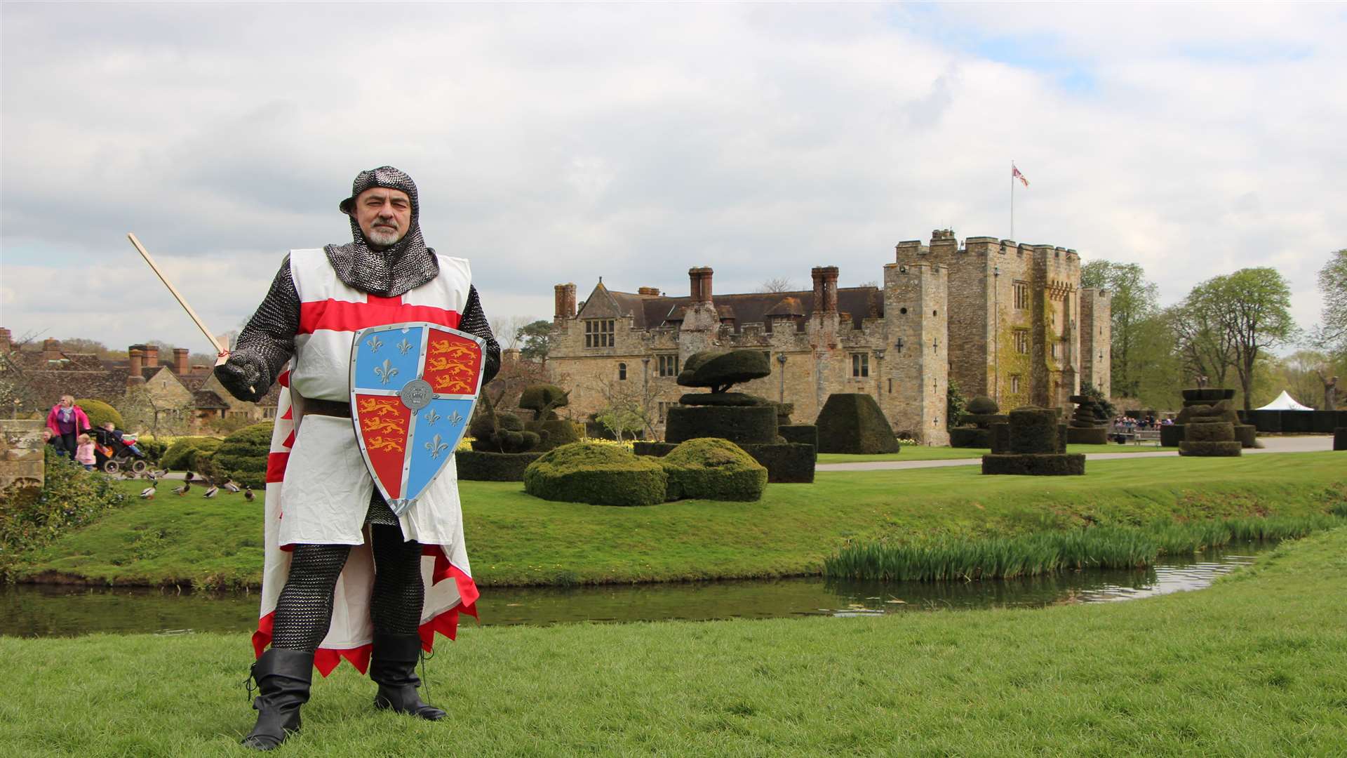 St George at Hever Castle