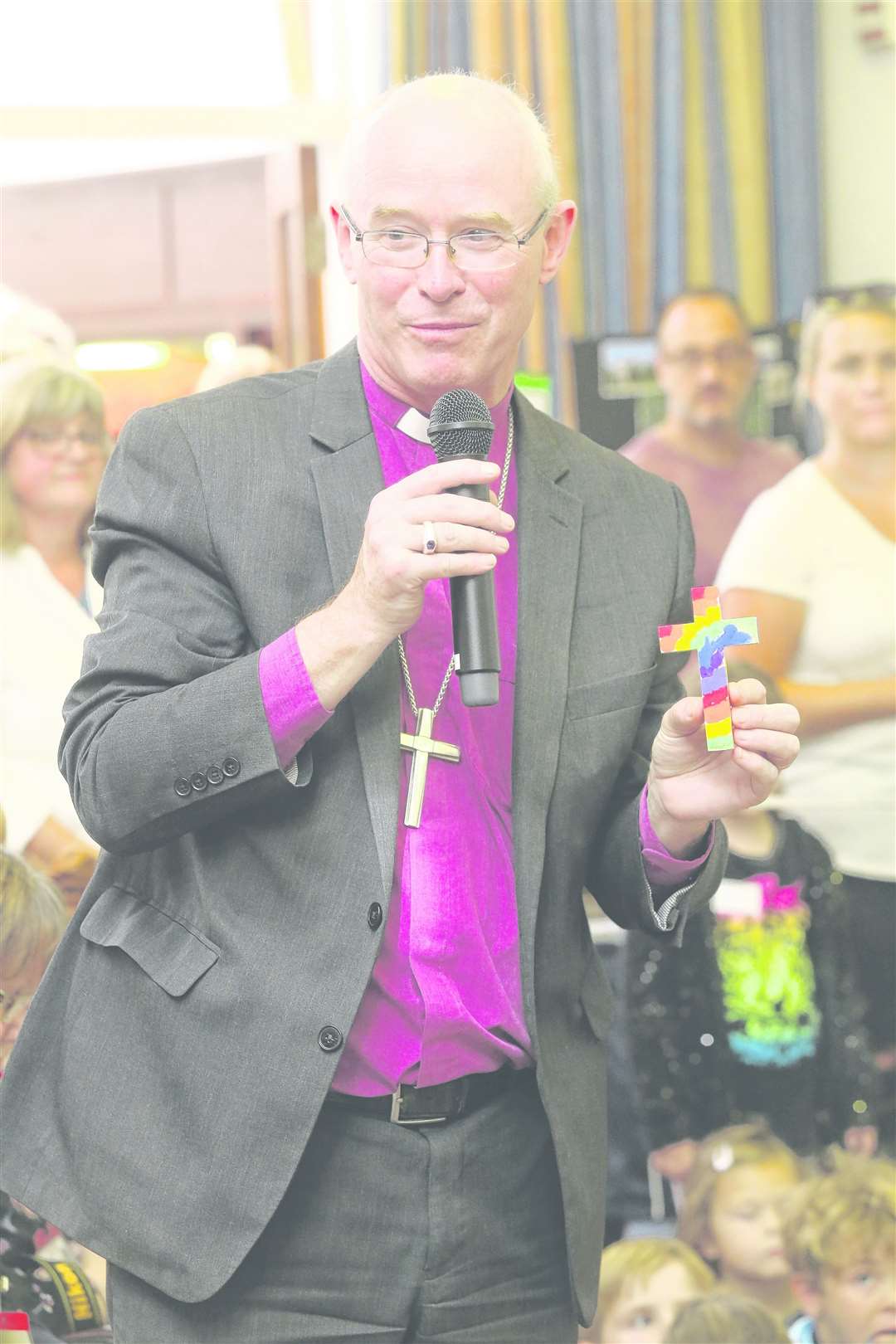 The Bishop of Rochester, Rt Rev James Langstaff rededicates Wateringbury Primary School at its 40th anniversary in 2016