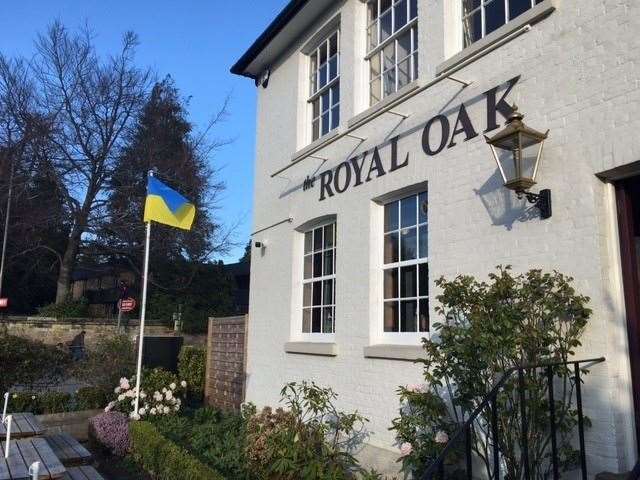 I’ve driven past the Royal Oak, on Prospect Road in Tunbridge Wells, many times but finally got the chance to pay a proper visit last Saturday
