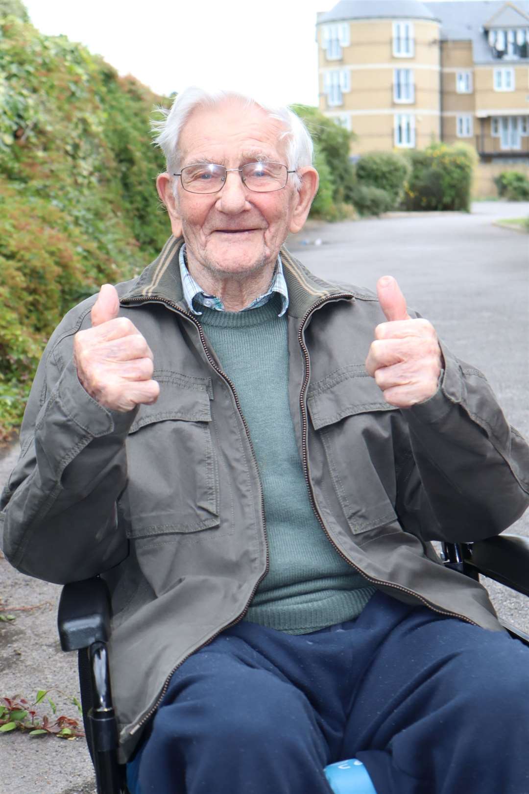 Thumbs up from WW2 veteran Leslie Stelfox, 107, despite having to self isolate at Blackburn Lodge, Sheerness