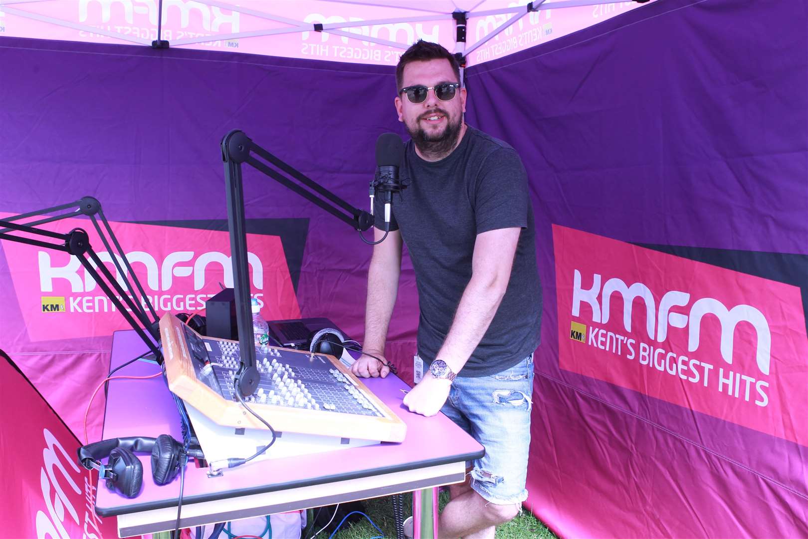 kmfm Drivetime presenter Rob Wills at the Kent County Show