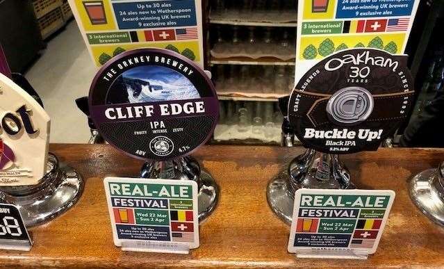 I sampled both these brews while I was in and whilst the Oakham Brewery’s misnomer (a Black IPA) called Buckle Up! was tasty, I favoured Cliff Edge from the Orkney Brewery