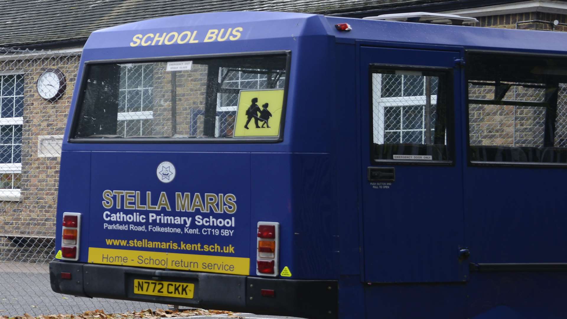The Stella Maris bus broke down at Kingsnorth Gardens