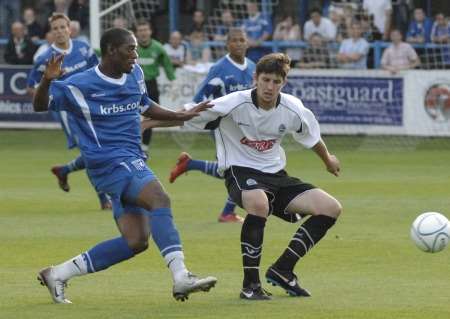 Dover v Gillingham