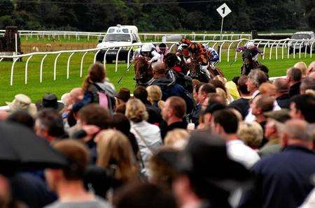 Have a day out at Folkestone Racecourse