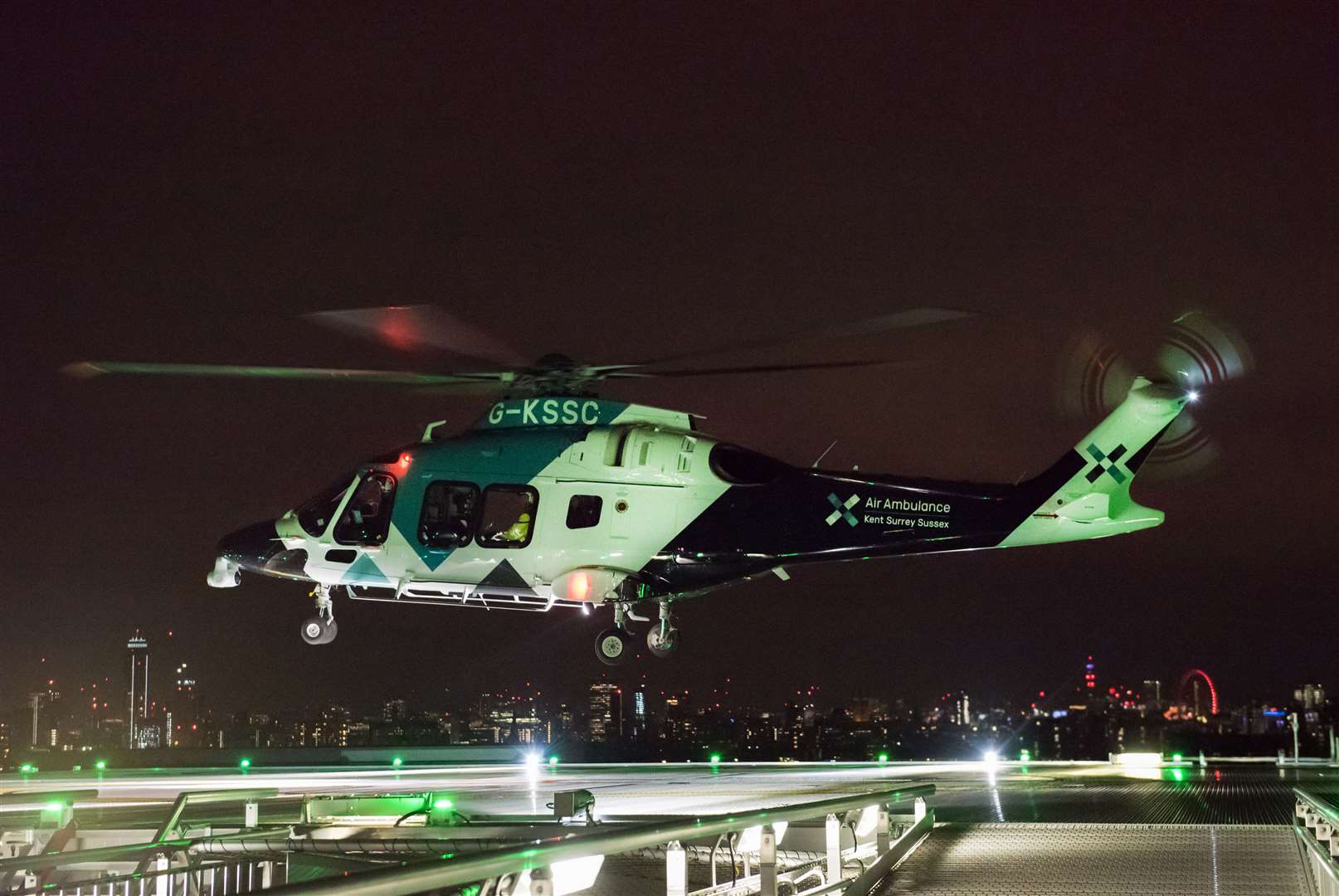 A night landing at King's College Hospital in London