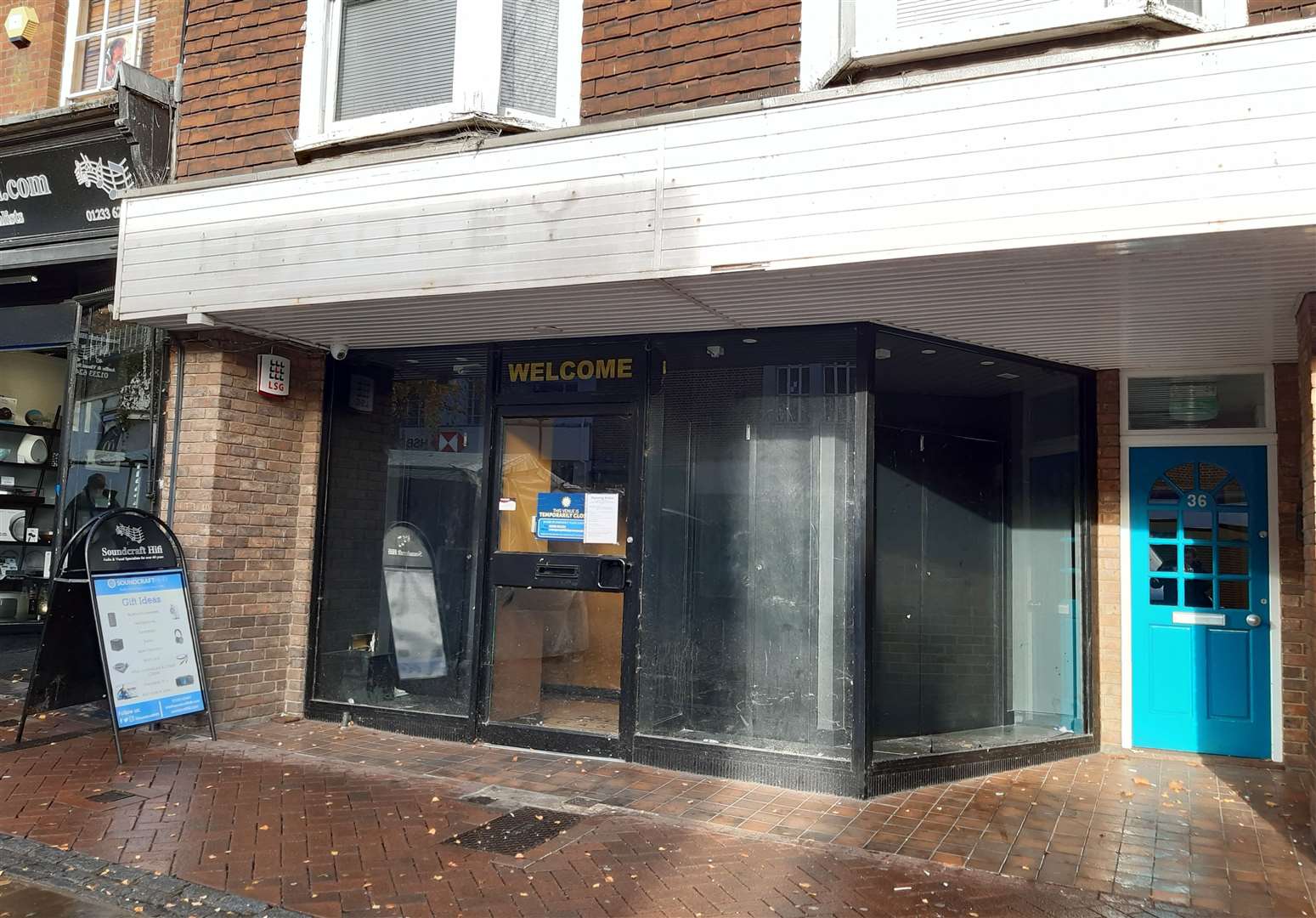 The former Cashino site in the Lower High Street could become a restaurant featuring a sushi bar