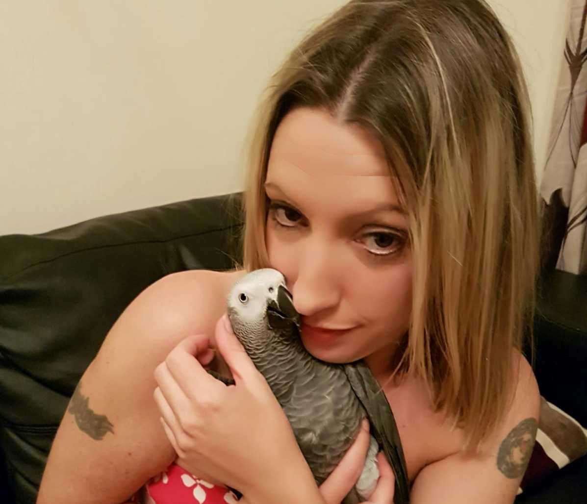 Elle Mier believes her beloved parrot Freddie is still alive, despite being missing for the last week