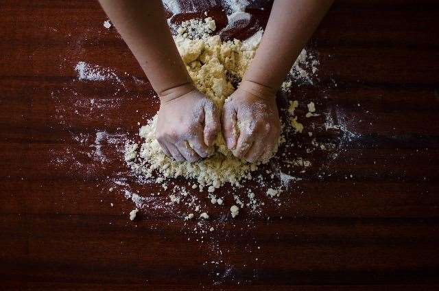 Tuck into your own handmade pizza with a cooking workshop at Macknade
