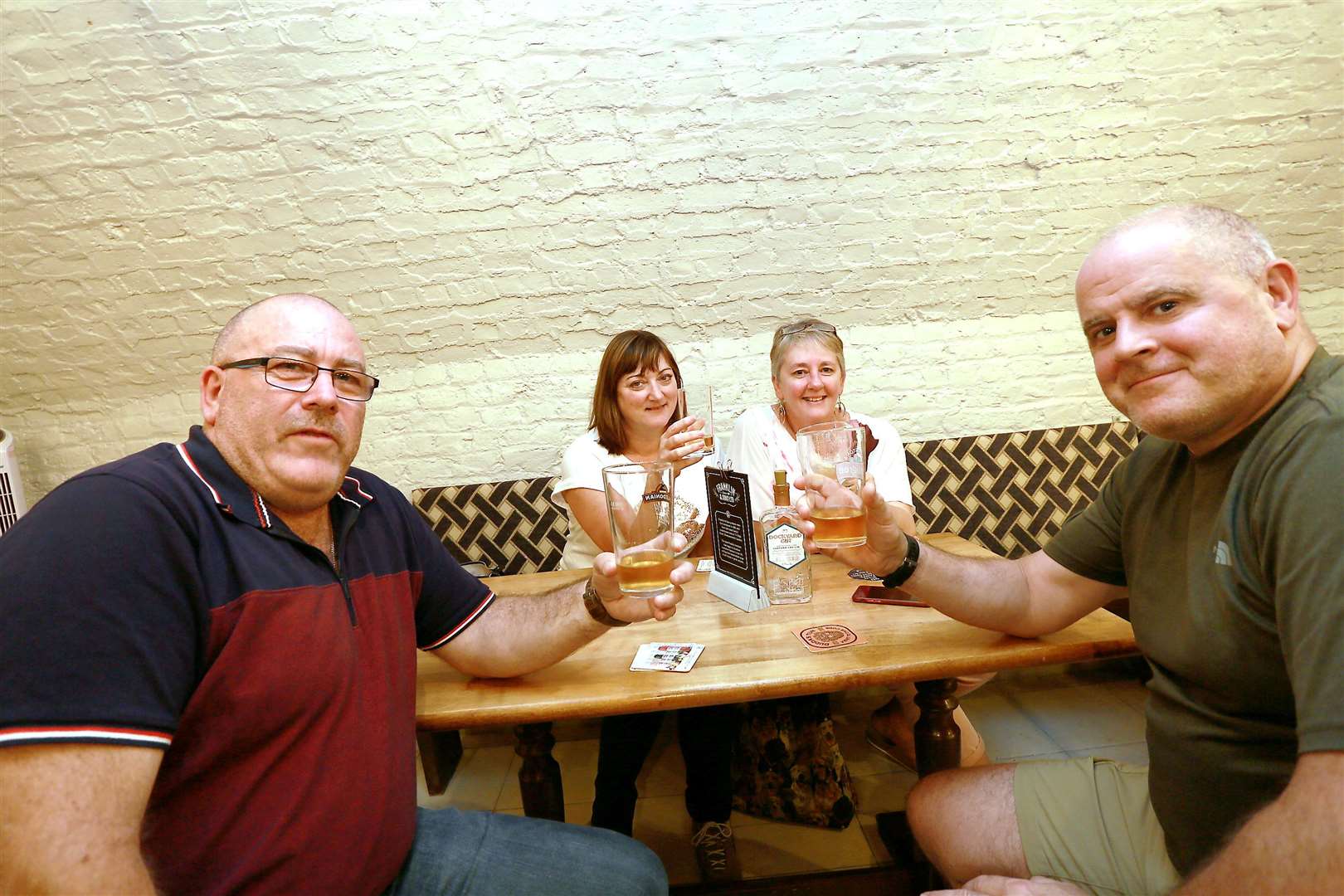 Left to Right.Steve Weeks, Wendy Sinclair, Jannine Weeks and Alex Sinclair toast The Mole Hole Picture: Phil Lee .... (21034723)