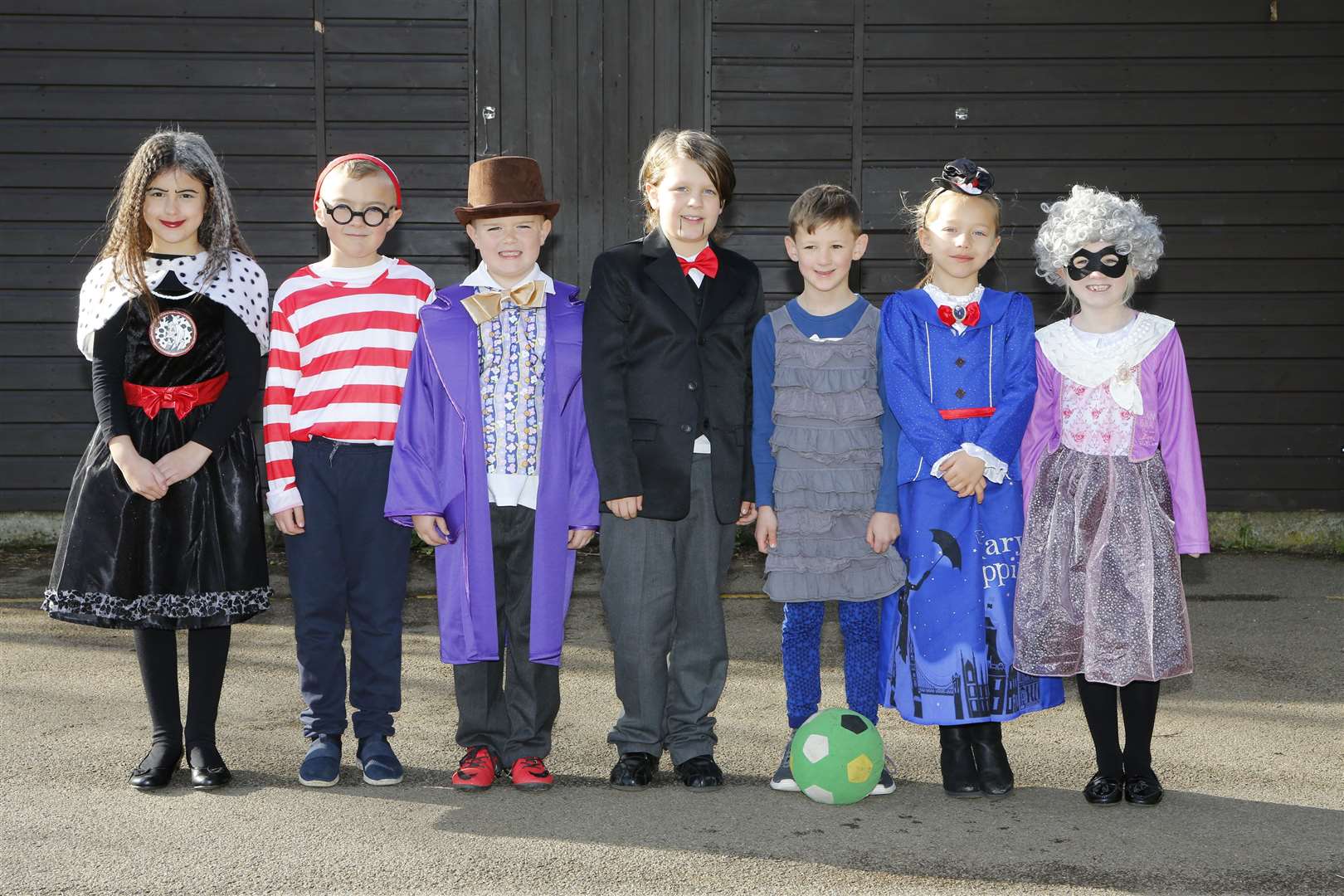 Children from Year 3 dressed up for World Book Day..Ditton CE Junior School, The Old School Cottage, 79 New Rd, Ditton, Aylesford ME20 6AE.Picture: Andy Jones. (7640541)