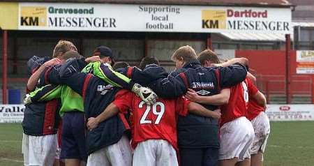 TEAM SPIRIT: Andy Ford's men celebrate victory. Picture: RICHARD EATON