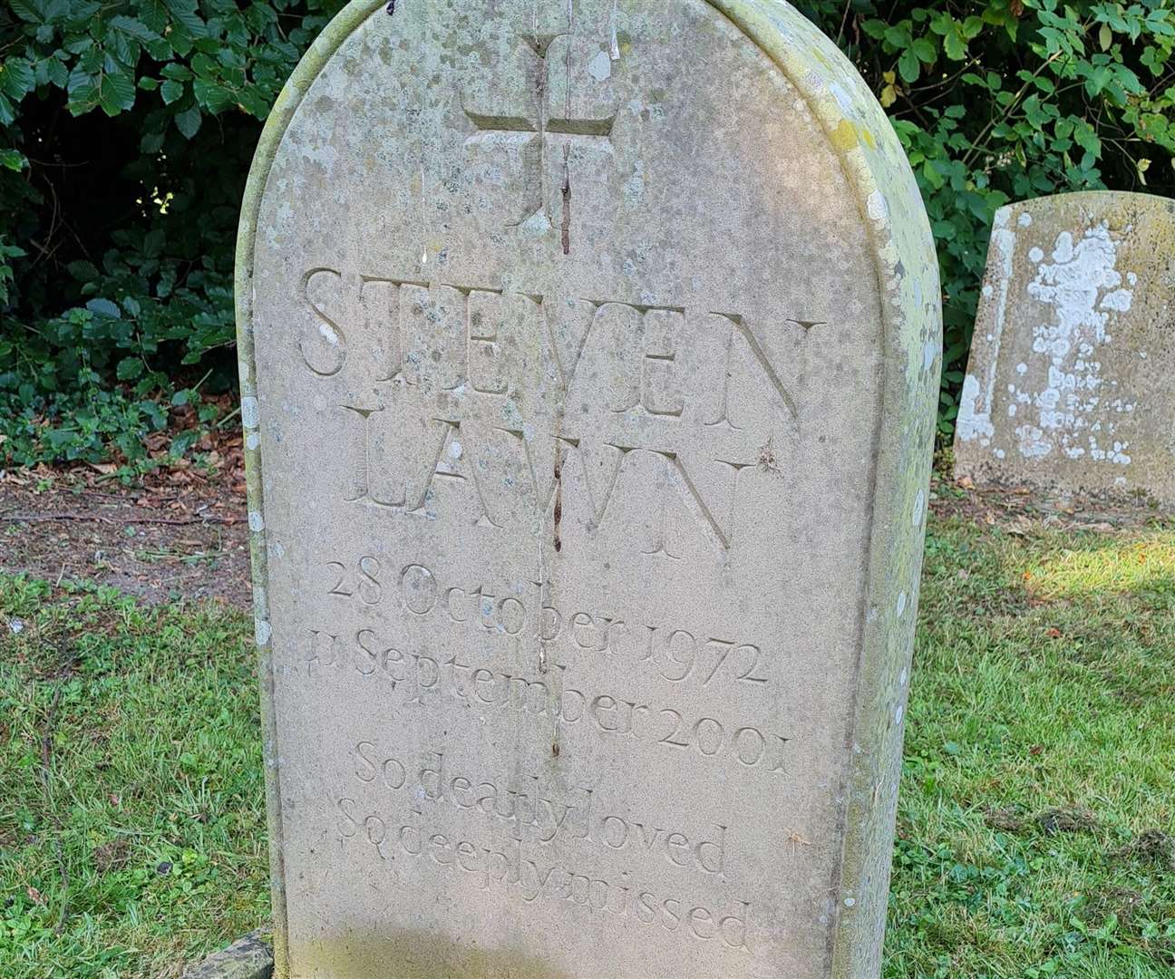 Steven Lawn's grave at Elmstone Church, near Wingham