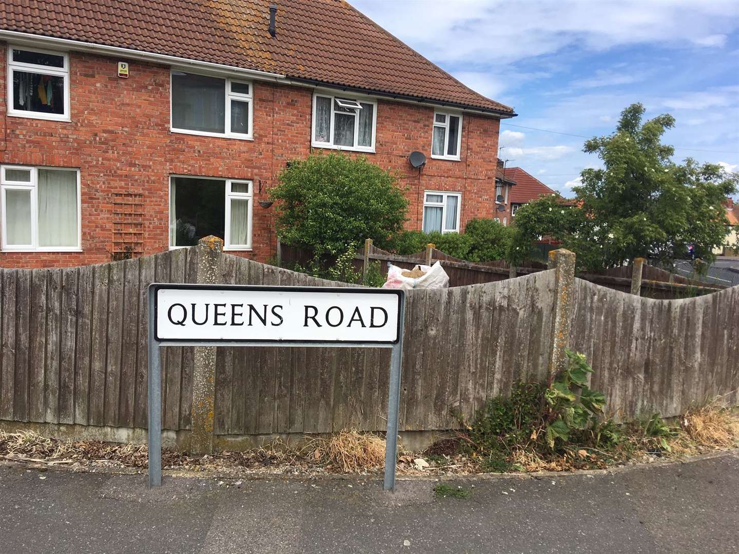 The accident took place in Queens Road (11389607)