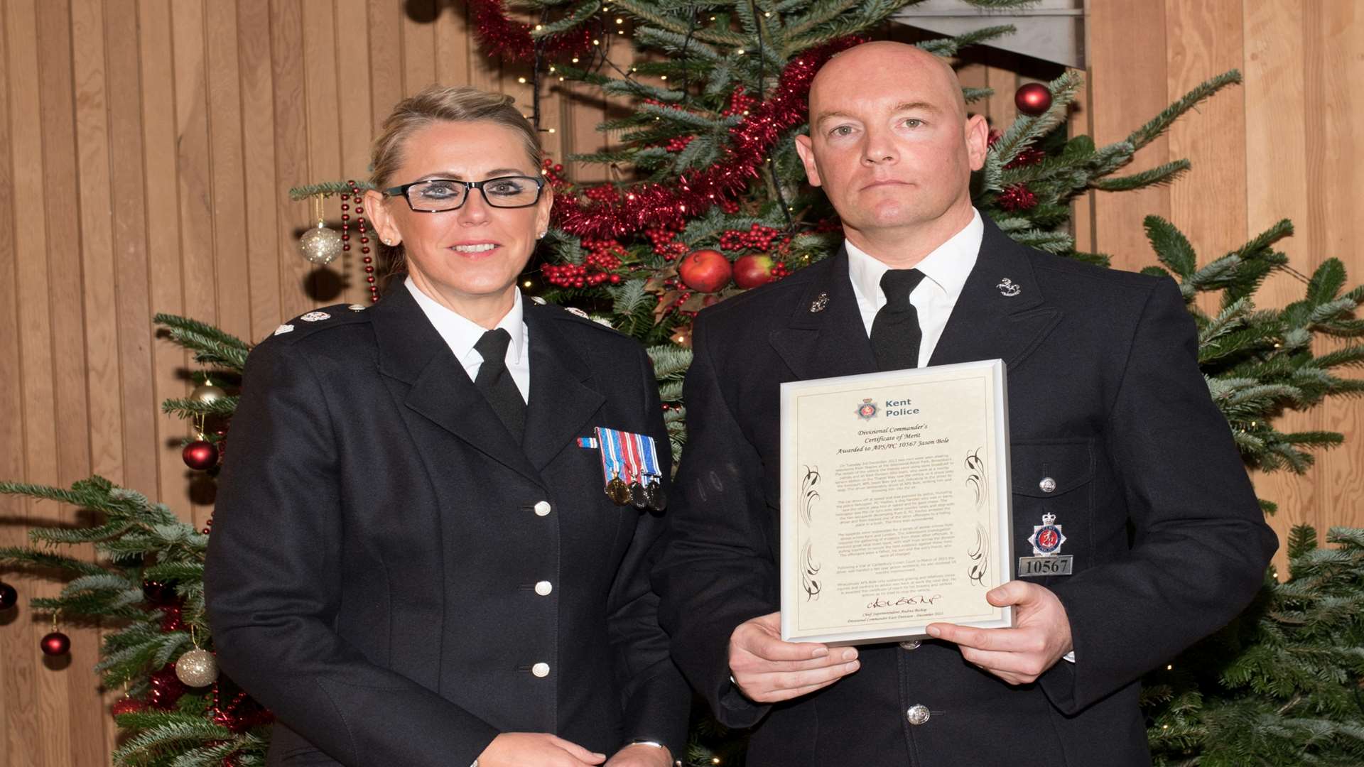 PC Jason Bole with chief superintendent Andrea Bishop