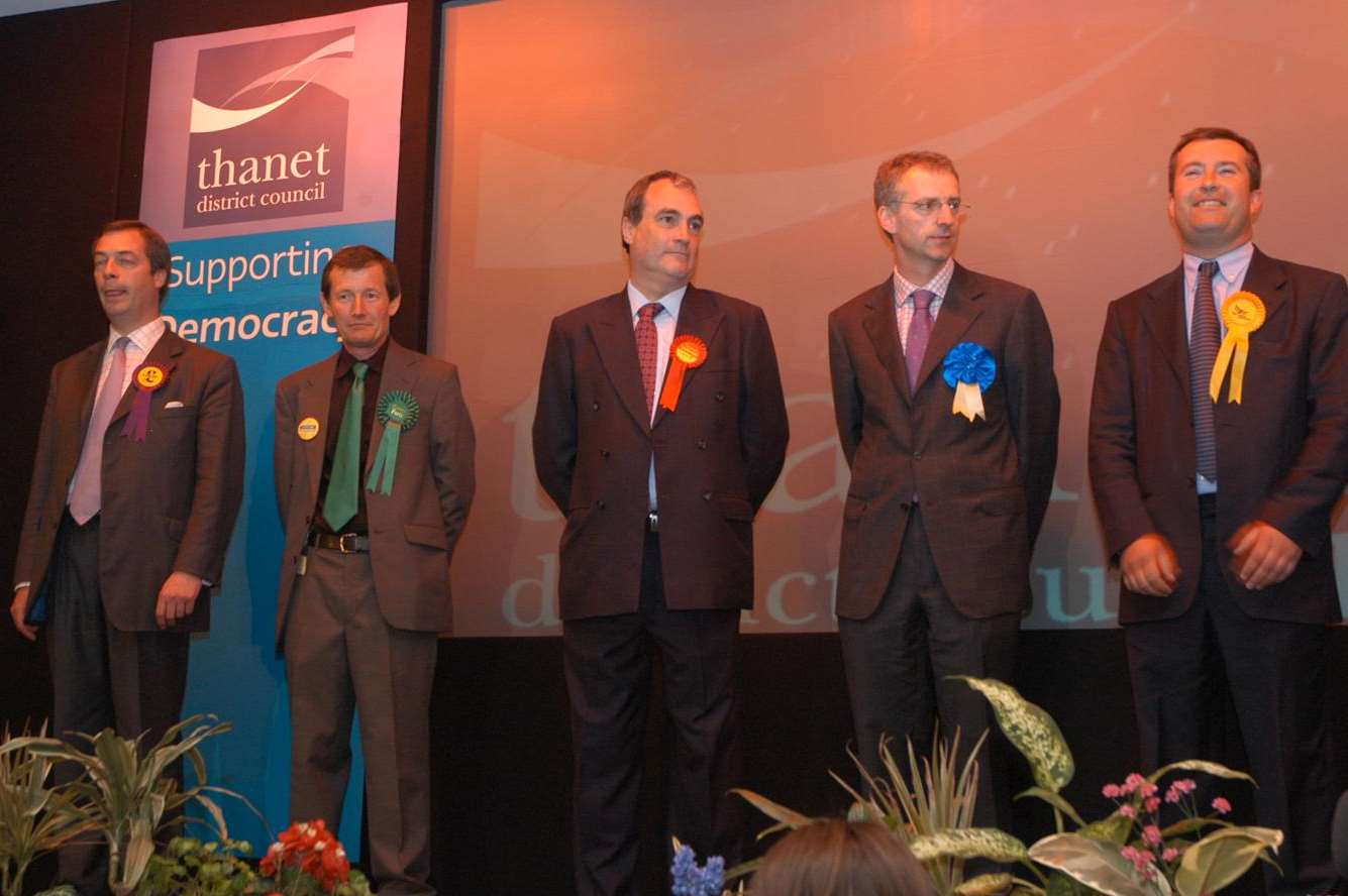 Nigel Farage (UKIP), Howard Green (Green Party), Stephen Ladyman (Labour), Mark MacGregor (Conservative) and Guy Voizey (Liberal Democrat) at the 2005 count