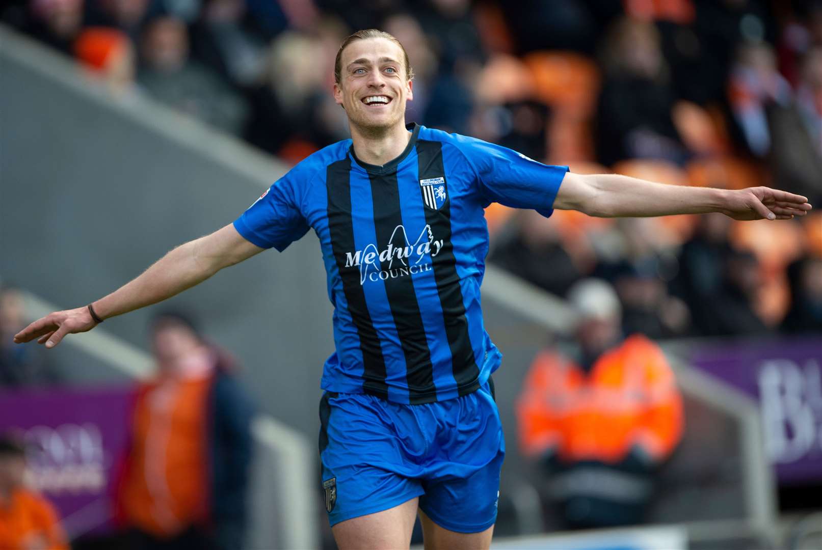 Tom Eaves celebrates scoring Gills' third goal on Saturday Picture: Ady Kerry