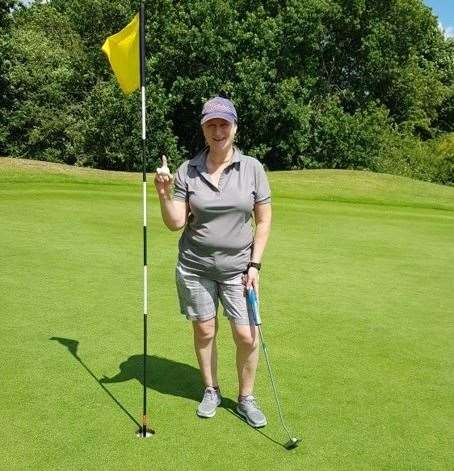 Canterbury Golf Club's Wendy Dorries sunk her first hole in one (37185831)