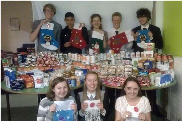 These local teens aim to ensure the community has a merry Christmas