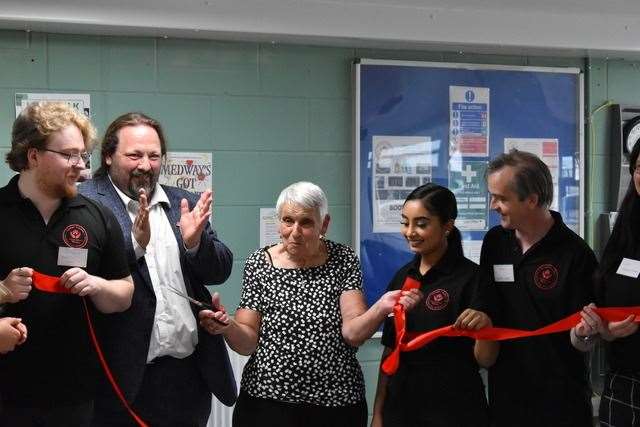 Rose Newman, 74, from Borstal (centre) cutting the ribbon at the Second Chance Medway community centre in Brompton Hill Picture Caitlin Webb