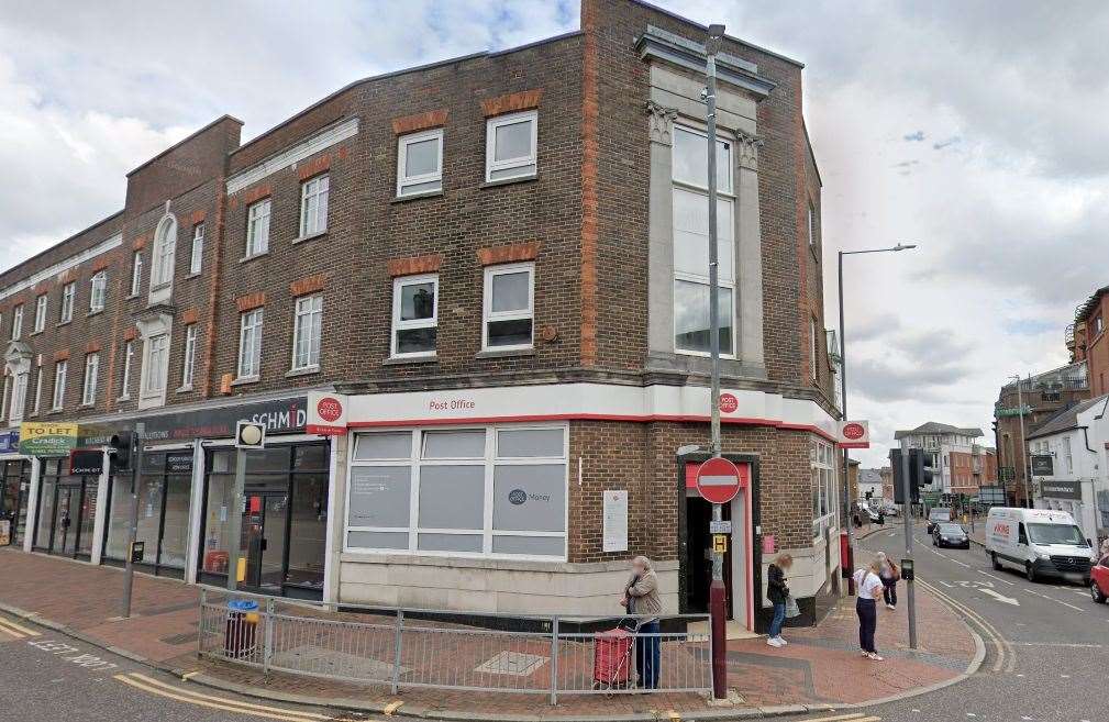 The building formerly home to Five Ways Post Office has been put up for rent in Tunbridge Wells. Picture: Google