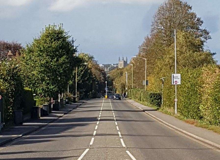 A view of Canterbury Cathedral, along New Dover Road