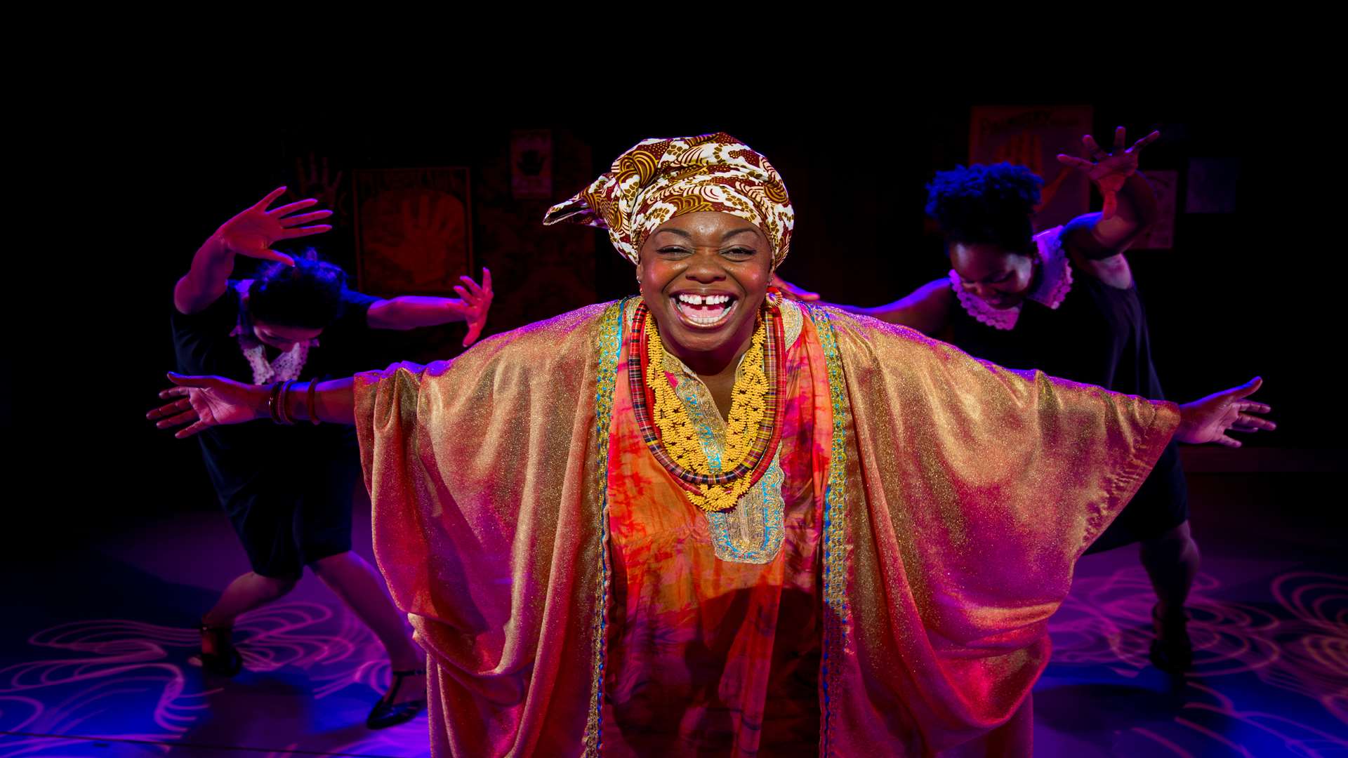 Jacqui Dubois as Oda Mae Brown in Ghost the Musical