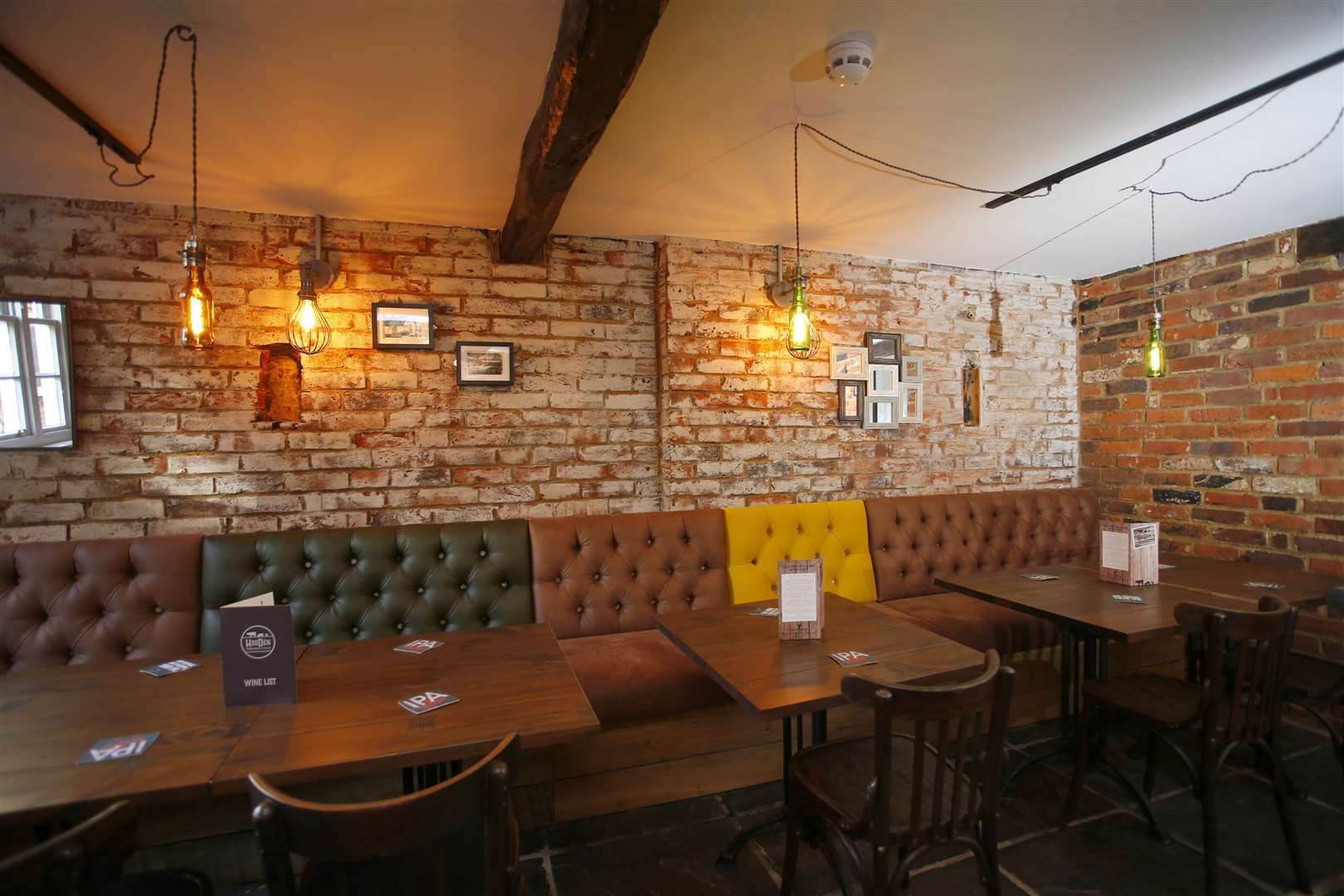 A look inside the refurbished pub. Hooden Smokehouse and Cellar. Picture: Andy Jones (1240326)