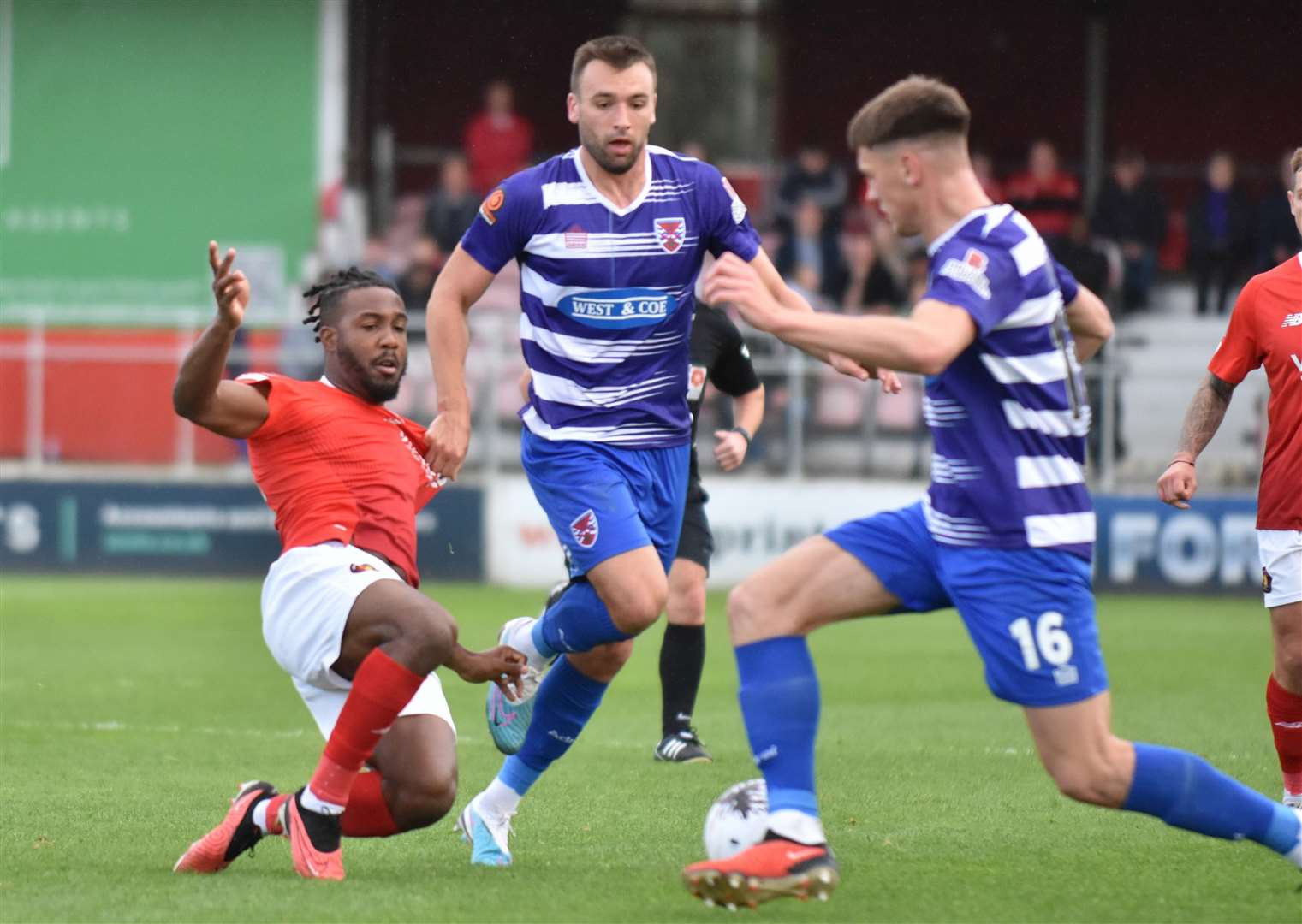 Ebbsfleet's Dominic Poleon is crowded out against Dagenham on Saturday. Picture: Ed Miller/EUFC