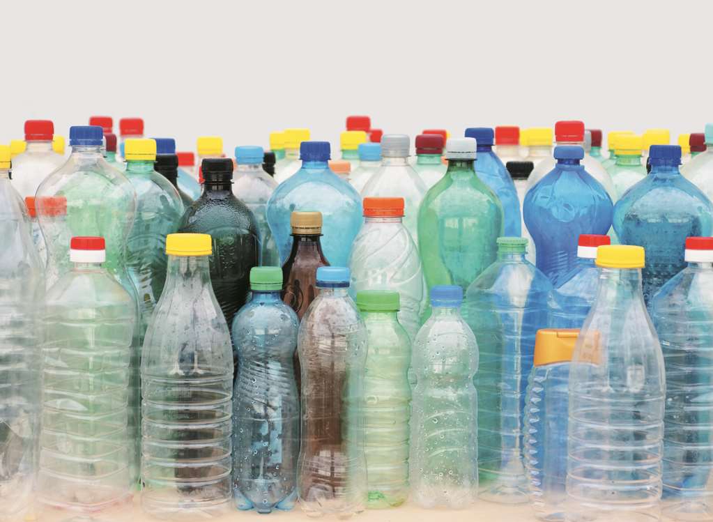 Fulston Manor has banned water bottles in lessons.