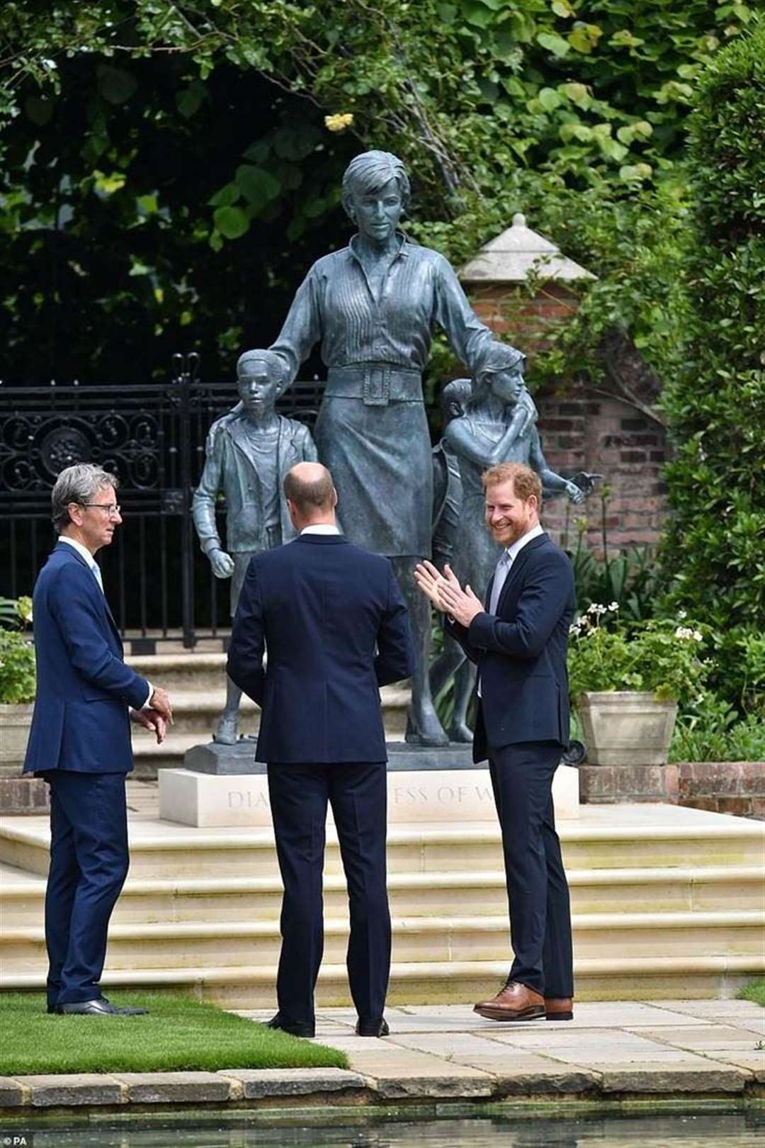The Princess Diana statue was unveiled today. Photo from Chilstone