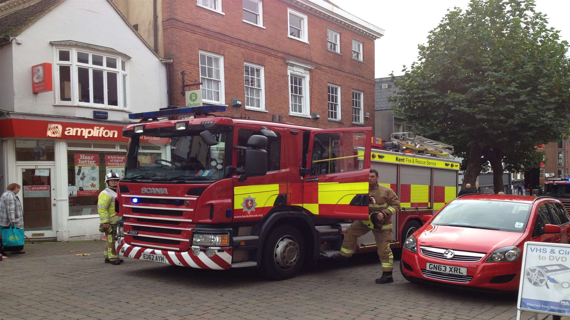 Fire crews in Earl Street, Maidstone