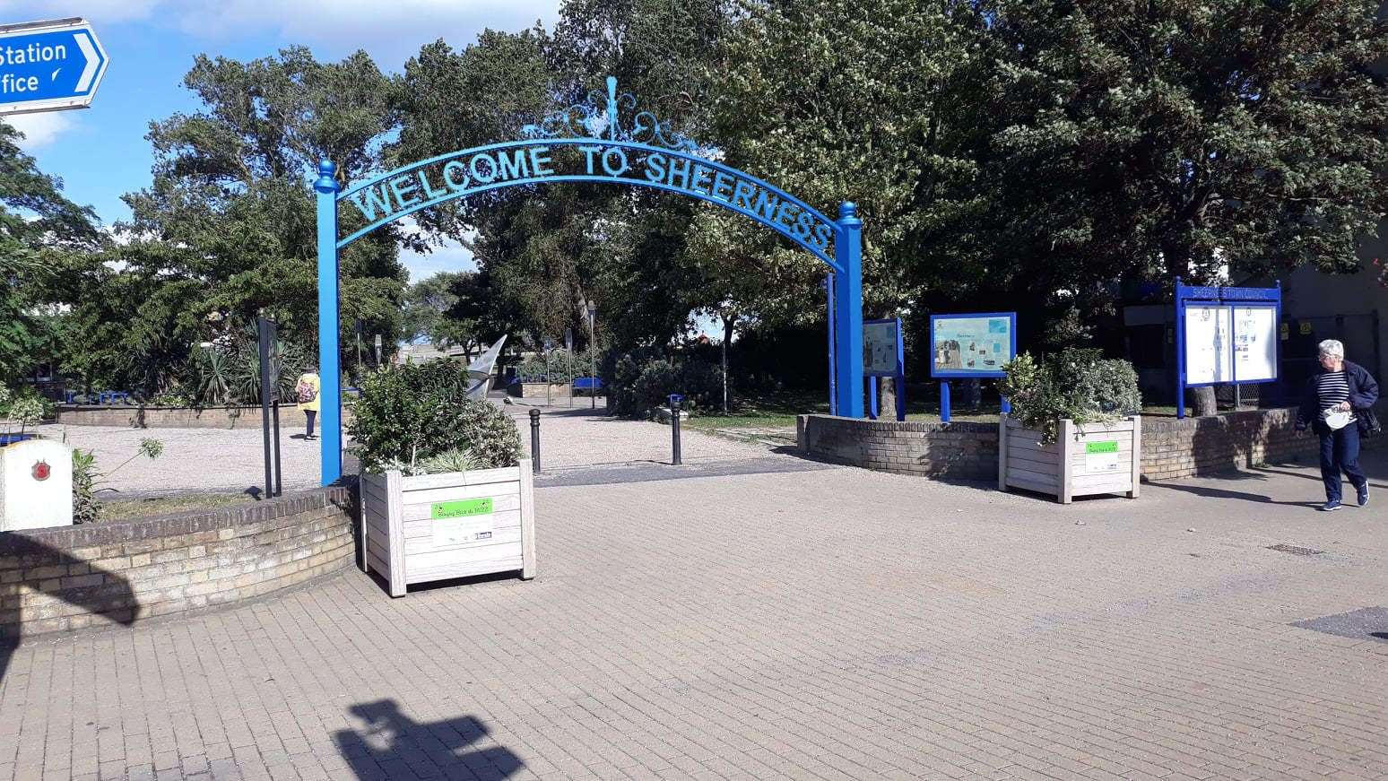 New Welcome to Sheerness design by Chris Fowlds at the entrance to Beachfields being built for Sheerness Town Council