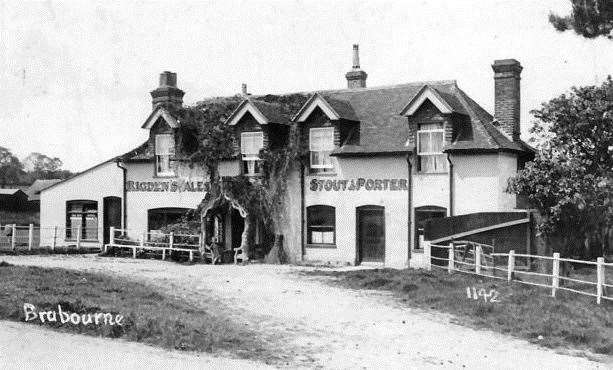 A picture of The Plough taken pre-1914