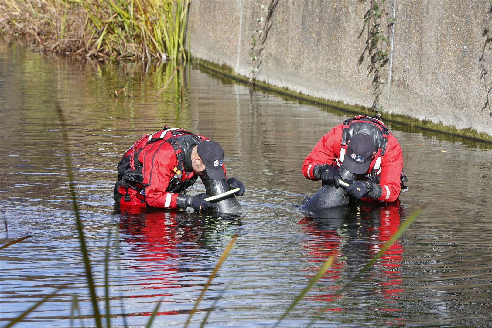 Kent Police search & marine unit search the River Darent, Dartford