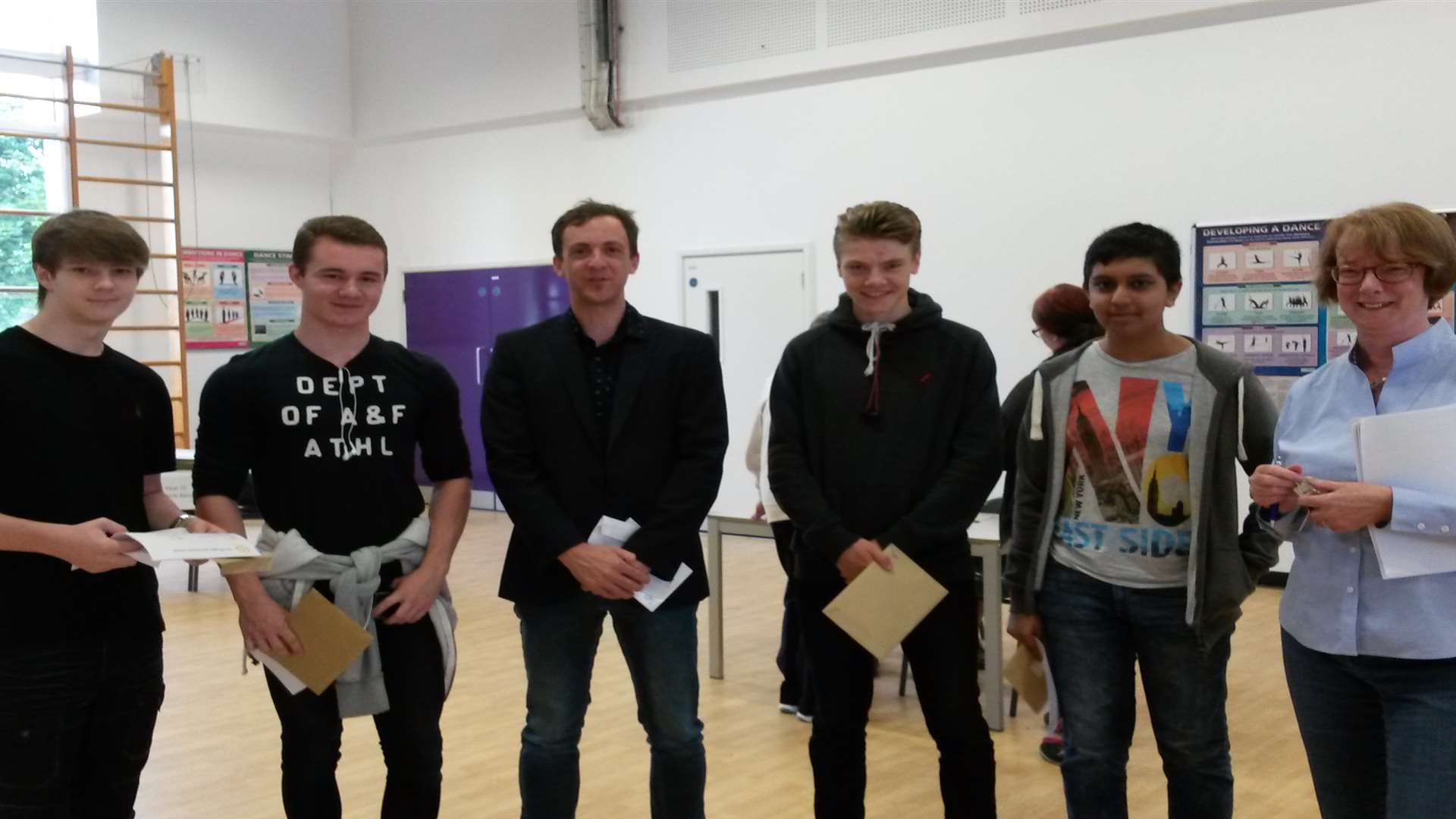Pupils with results at The Ellington and Hereson School