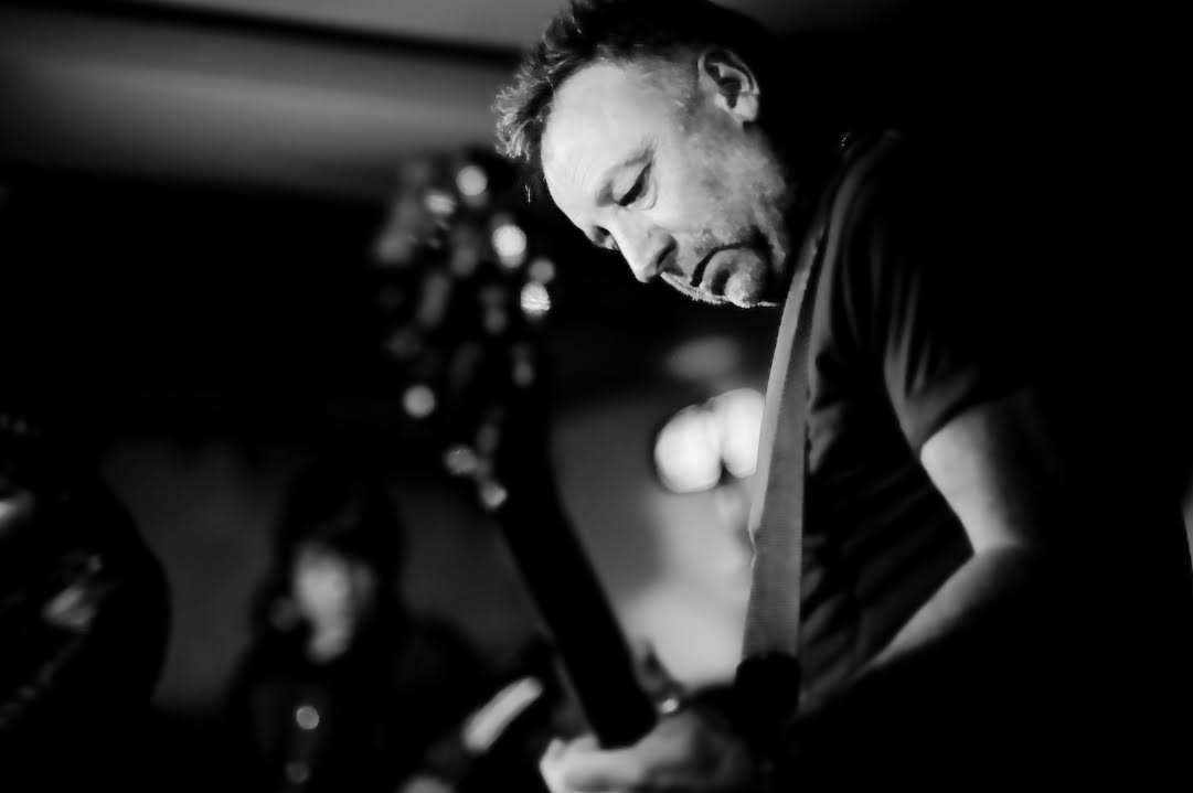 Peter Hook will appear with his band The Light