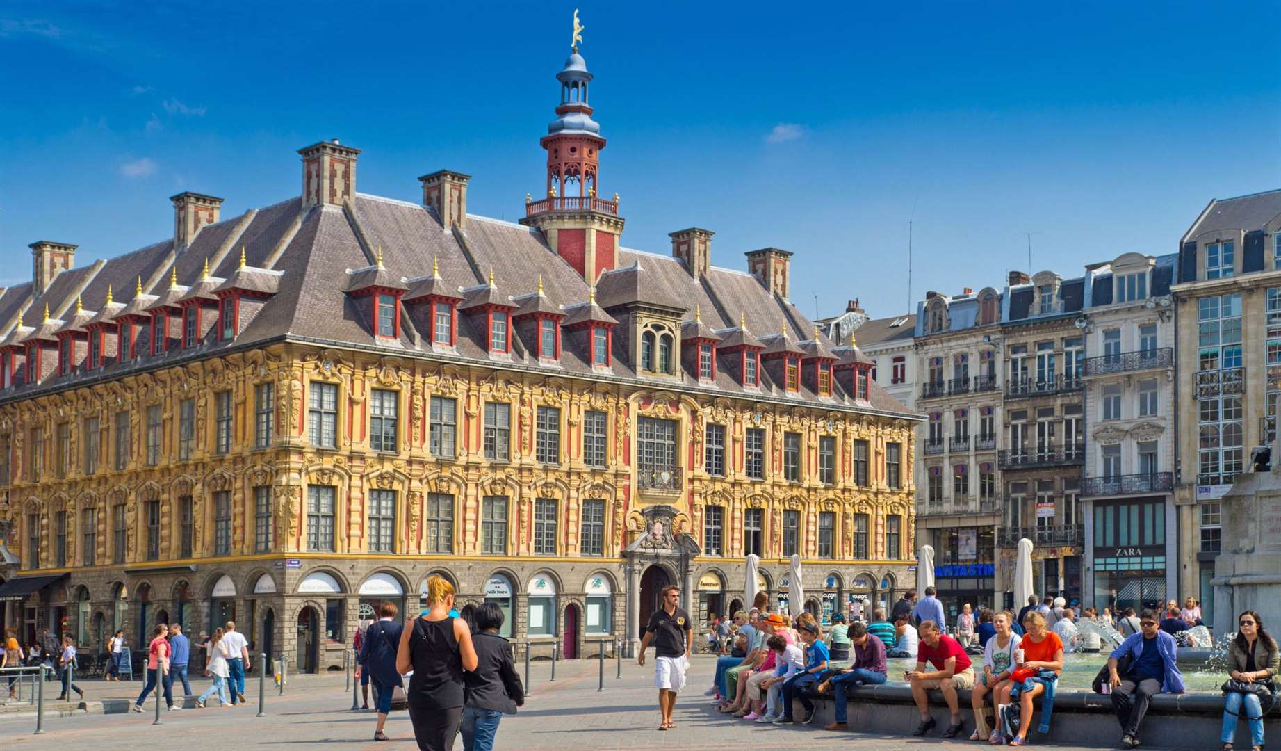 Lille boasts an array of fascinating architectural styles with various amounts of Flemish influence, including the use of brown and red brick.