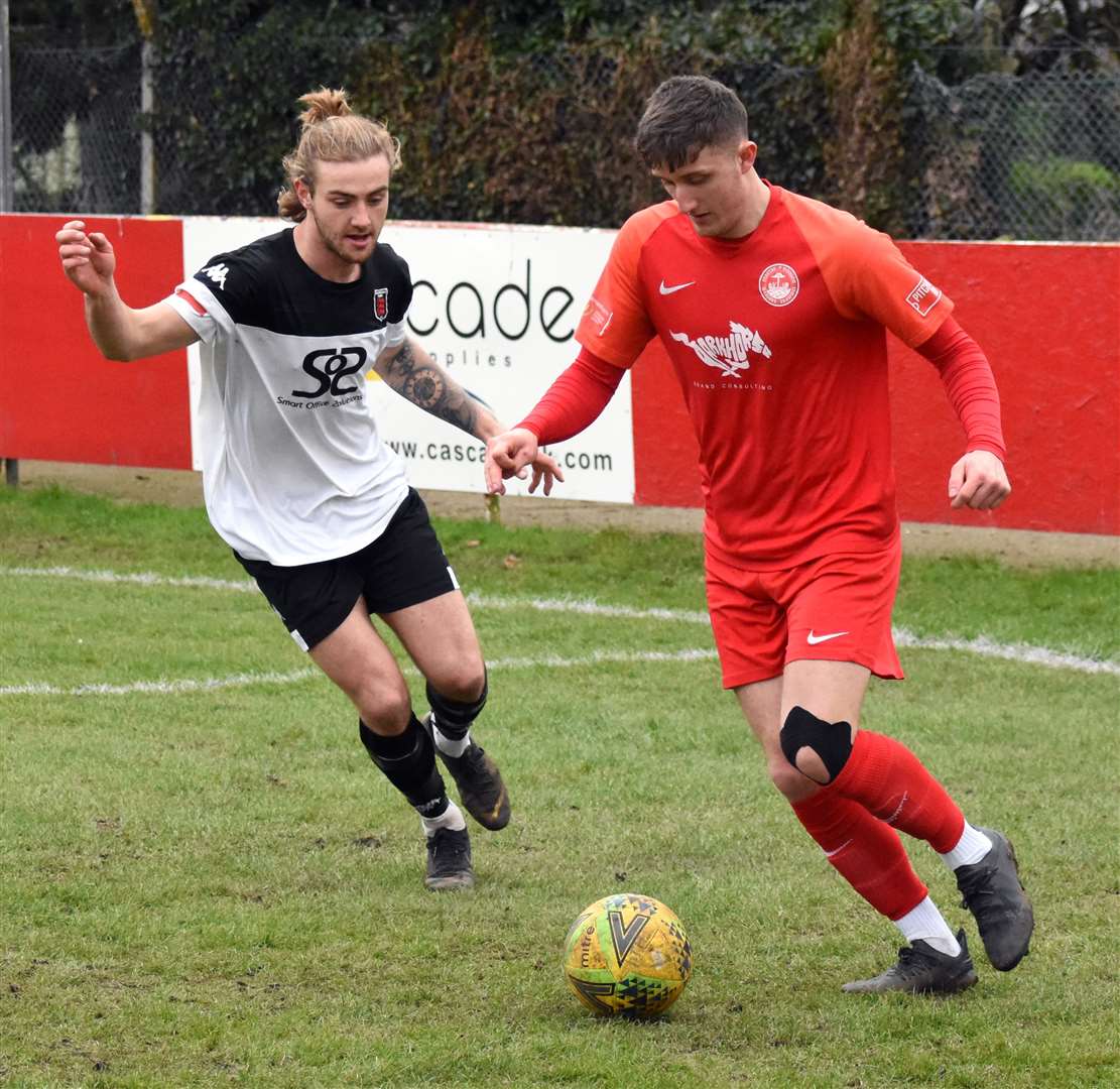 Hythe beat Faversham 2-1 for their first league win in 10 games Picture: Randolph File